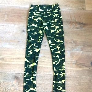 HPE Human Performance Engineering high waisted neon green camo athletic leggings